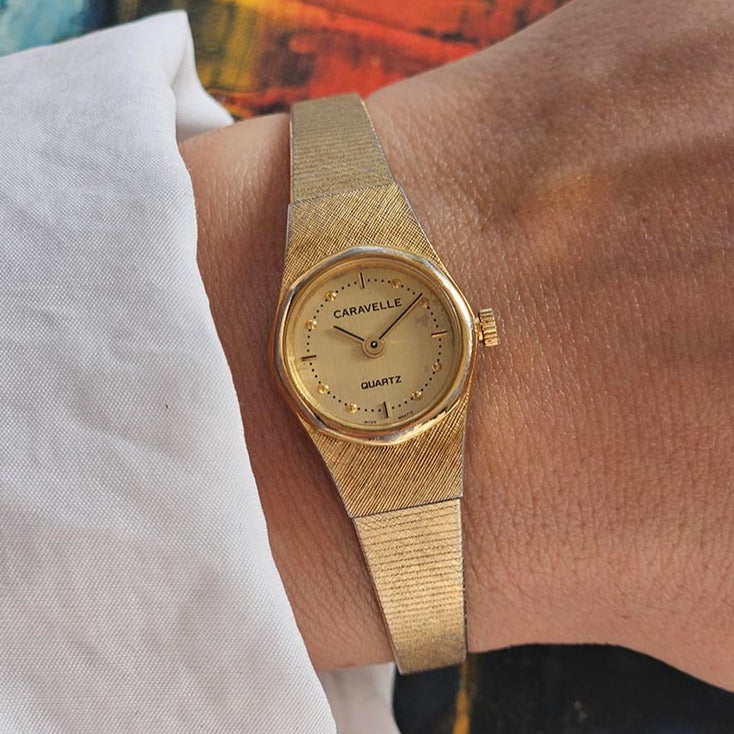 Montre Mécanique Femme CARAVELLE By Bulova Plaqué Or | Vintage Très Bon état | Remontage Manuel 17 Rubis
