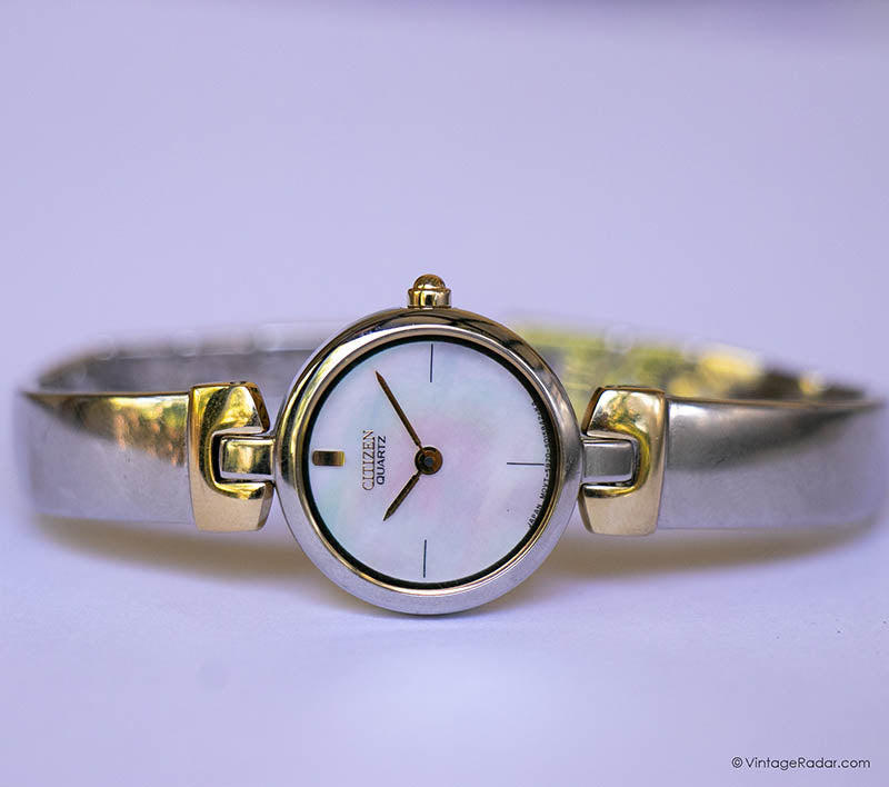Vintage Citizen Pearly-Dial Dress Watch for Her | Citizen  display picture 2