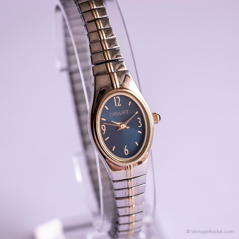 Vintage Woman\'s Embassy Elegant Petite Oval Black Gold Two Tone Watch Japan Movt IMG_3222_e274c48a-c3b1-40be-  main image 3