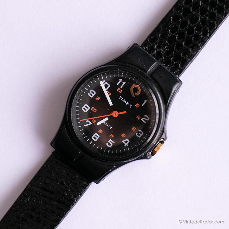 TIMEX Eコンパス　T45581 BLACK ×RED BUY TIMEX T45581 Expedition E-Tide with Temp & Compass