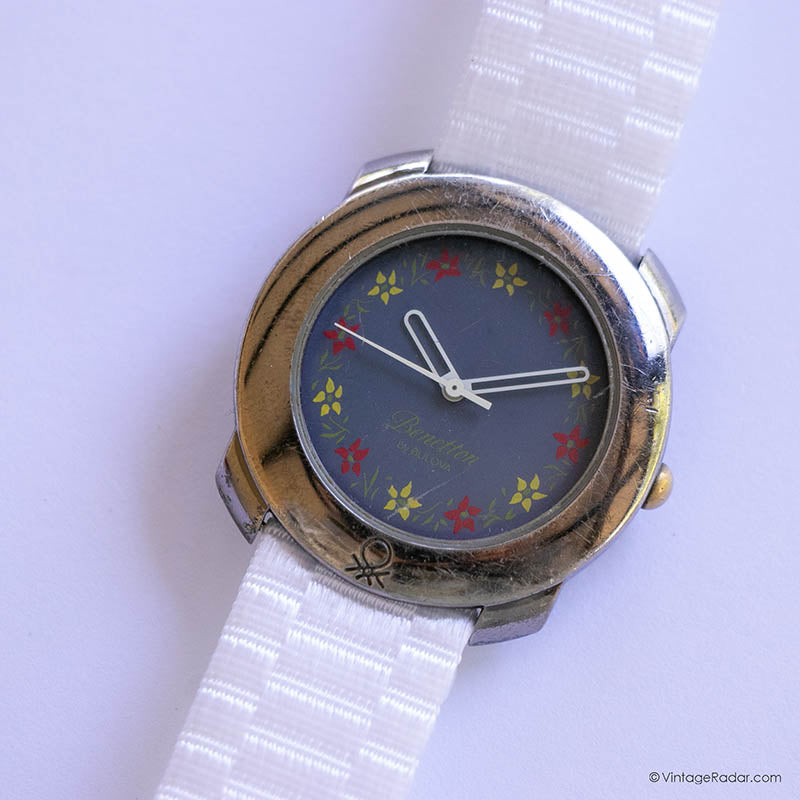 Benetton von Bulova Blau Uhr mit Blumendetails Blaue Frauen Uhr