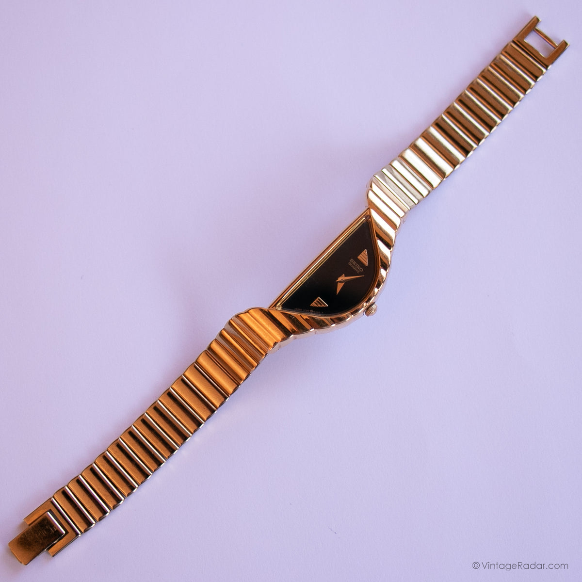 Vintage Gold-tone Seiko 1F20-5D59 R0 Watch for Ladies – Vintage Radar