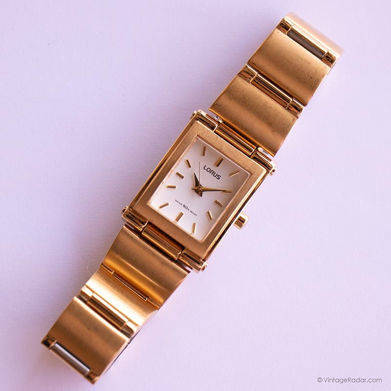 Rectangulaire vintage Lorus montre pour les femmes avec un