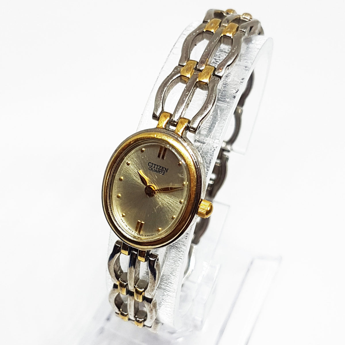 Two-Tone Citizen Quartz Watch For Ladies | Vintage Women display picture 1