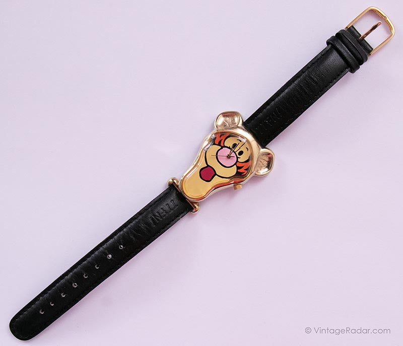 Disney Timex Winnie-the-pooh watch. hot Winne-the Pooh on watch face.