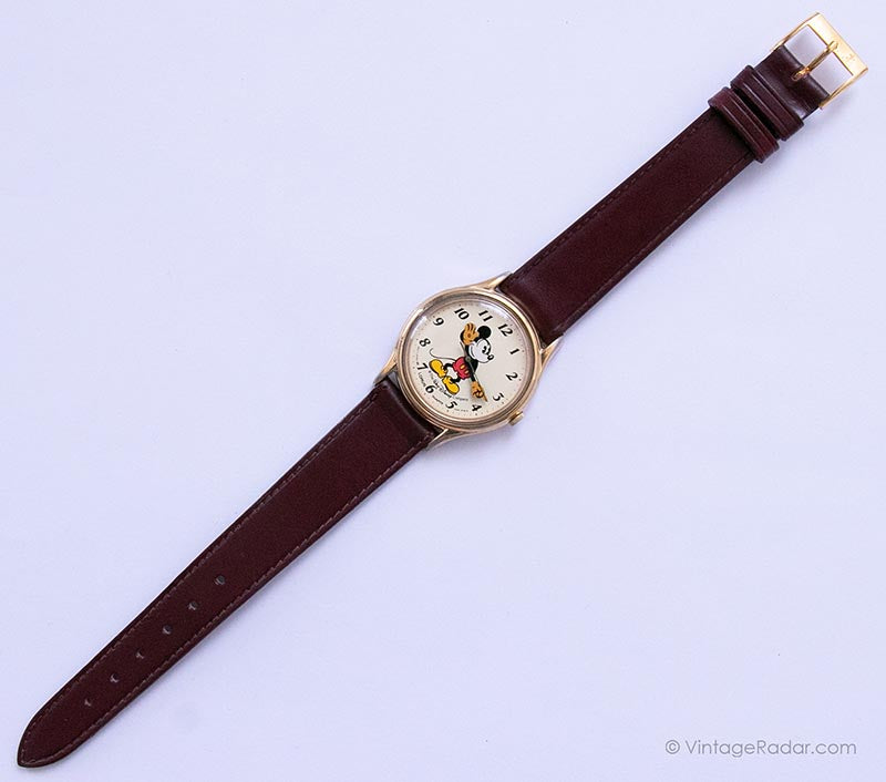 Gold-tone Mickey Mouse Lorus Vintage Watch | The Walt Disney  display picture 1