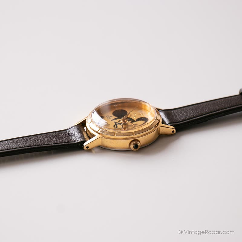 Vintage Walt Disney World Castle Lorus Gold Tone Watch, New Battery Gold-tone Walt Disney World Watch by Lorus | Disney  main image 2