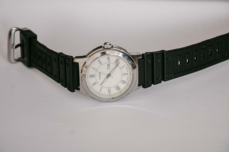 Vintage Silver tone Timex Watch for Men 40mm Large Timex Date