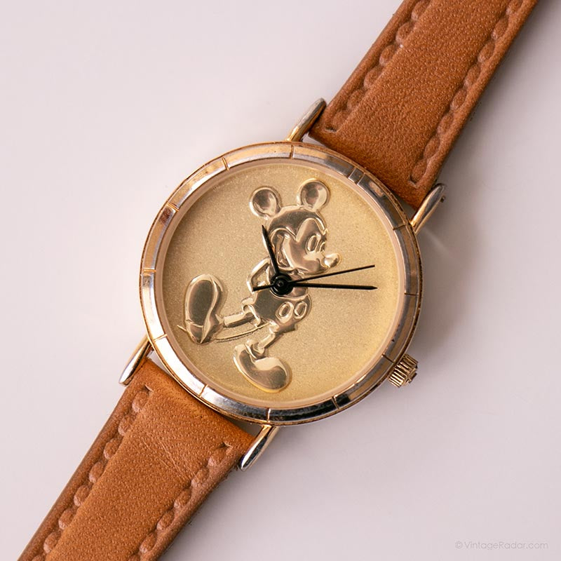 Vintage Lorus Mickey Unlimited Coin Watch Disney Collectible, Leather Strap Vintage Lorus Mickey Unlimited Coin Watch Disney Collectible  main image 4