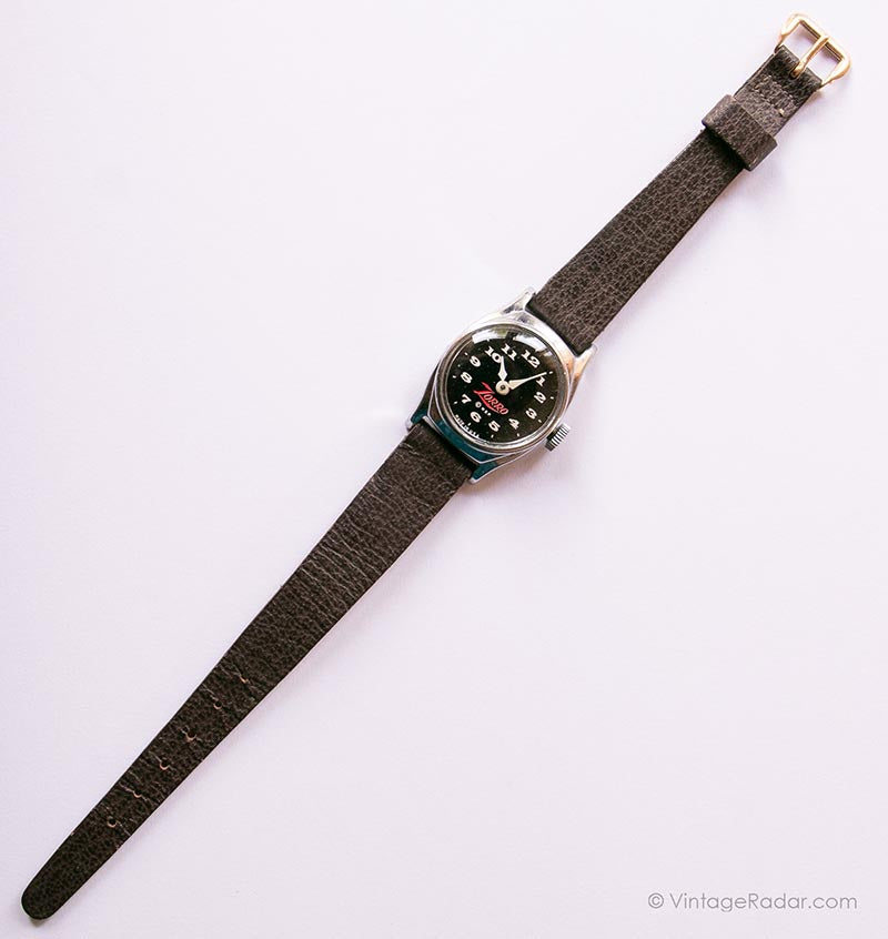 Montre-Bracelet Vintage Pour Enfants - Marque Timex US - Mécanique à Remontage - Cadran Noir Ovale - Occasion Très Bon état