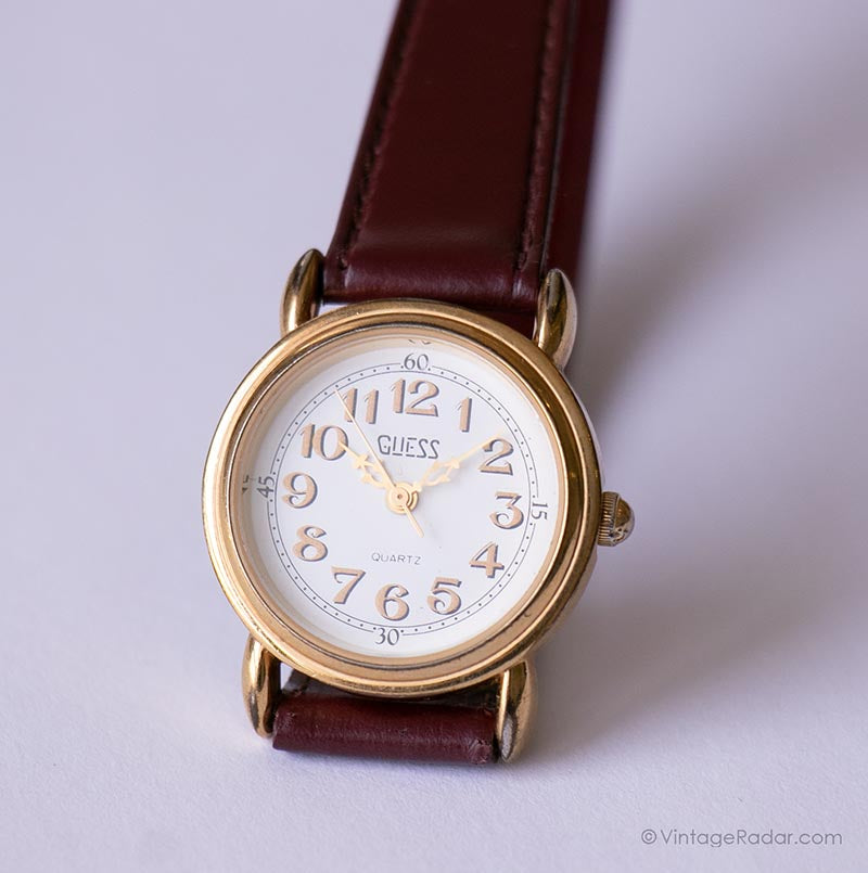 Vintage Classic Gold-tone Guess Watch for Women with  display picture 2