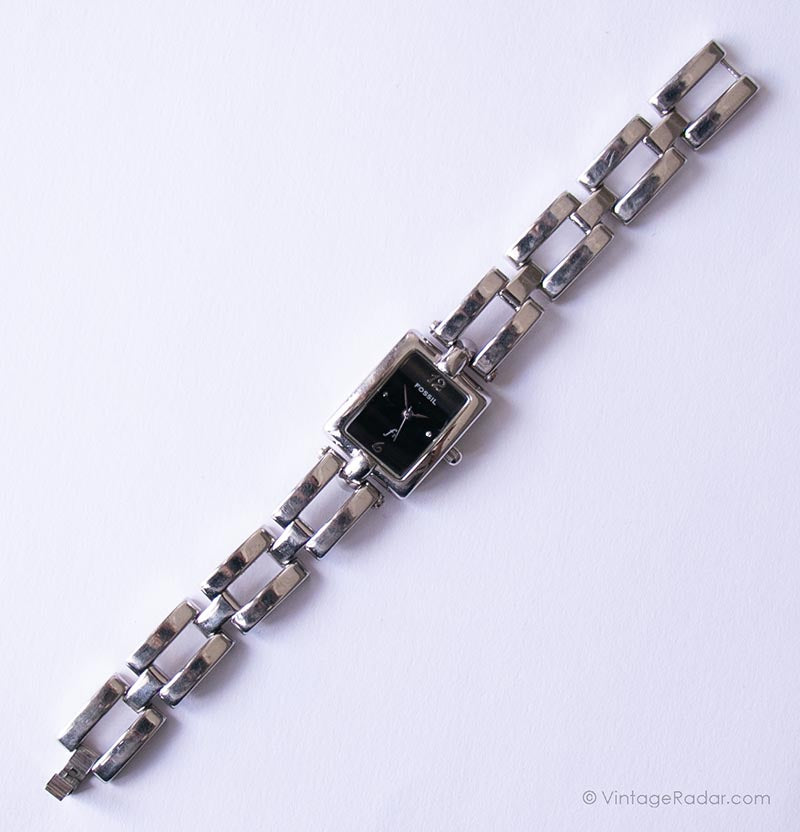 Rare Fossil ladies rectangular black dial stainless steel watch NEW BATTERY Fossil F2 Stainless Steel Band Rectangle Wristwatches for  main image 4