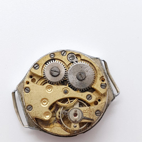 S’offrir une voiture télécommandée - Détachez vos ceintures S’offrir une voiture télécommandée - Détachez vos ceintures