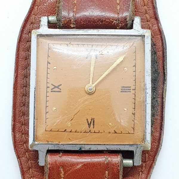 Orologio da trincea quadrata militare degli anni '50 per parti e riparazioni - Non funziona