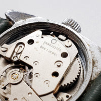 ساعة ميكانيكية بتقويم سورينتر من السبعينيات لقطع الغيار والإصلاح - لا تعمل