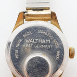 Waltham ساعة Lady Chron West Germany لقطع الغيار والإصلاح - لا تعمل