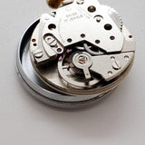 Small Ladies Omnia 17 Jewels Swiss -Made Watch per parti e riparazioni - Non funziona