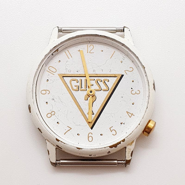 أزياء الرجعية Guess ساعة بقرص أبيض لقطع الغيار والإصلاح - لا تعمل