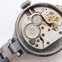 ساعة Zaria للسيدات 17 جوهرة من العصر السوفييتي لقطع الغيار والإصلاح - لا تعمل