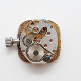 Rechteckige Chaika 17 Juwelen Sowjetische Ära UdSSR Uhr Für Teile & Reparaturen - nicht funktionieren