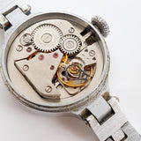Zaria 17 Jewels مصنوعة في الاتحاد السوفييتي، ساعة سوفييتية لقطع الغيار والإصلاح - لا تعمل