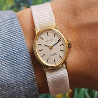 Vintage Adora 17 Rubis Antichoc Watch for Ladies | Tiny Mechanical Watch