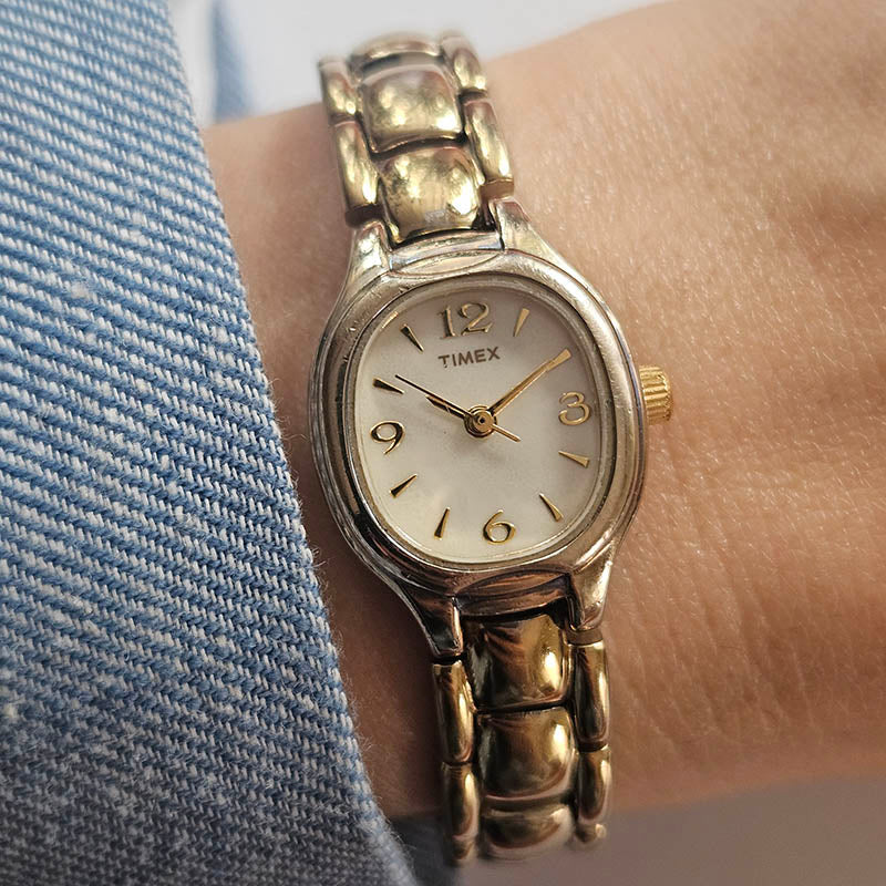 Vintage Oval Gold-tone Timex Watch for Ladies | Dainty  display picture 3