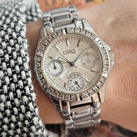 Vintage Silver-tone DMQ Watch for Women | Elegant Office Wear Watch