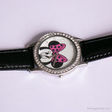 Ancien Minnie Mouse avec un arc rose montre | 90 Disney Quartz montre