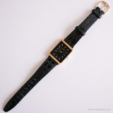 Vestido rectangular vintage reloj por Pulsar | Elegante tono de oro reloj