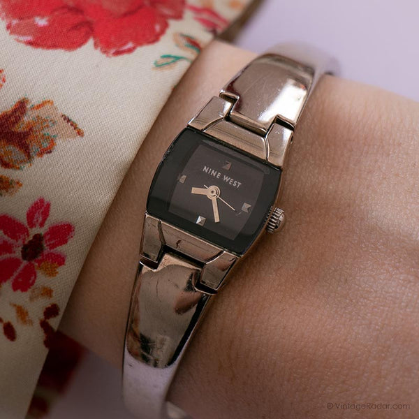 Vintage Nine West Fashion reloj para ella | Pulsera de dial negro reloj
