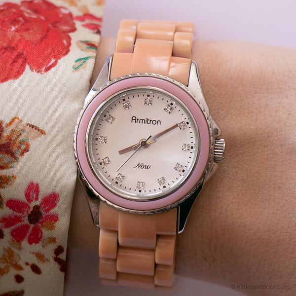 ساعة أزياء أنيقة خمر Armitron | ساعة سوار من السيراميك الوردي
