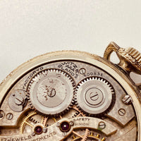 1940 Téléfame Swiss Pocket Made montre pour les pièces et la réparation - ne fonctionne pas