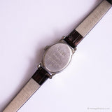 Antiguo Timex Cuarzo reloj para ella | Ovalo casual de plateado reloj