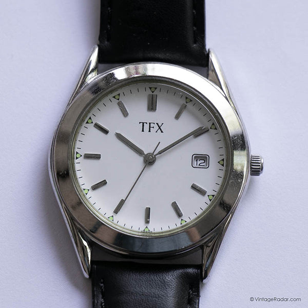 Minimalistisch Bulova Tfx Uhr | Elegant Silberton-Datum Uhr
