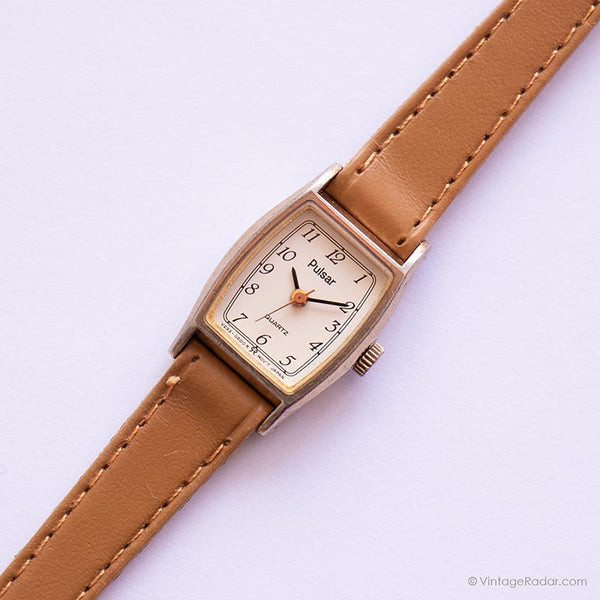 Vintage winzig Pulsar Uhr für Frauen | Goldfarbener Rechteck Uhr
