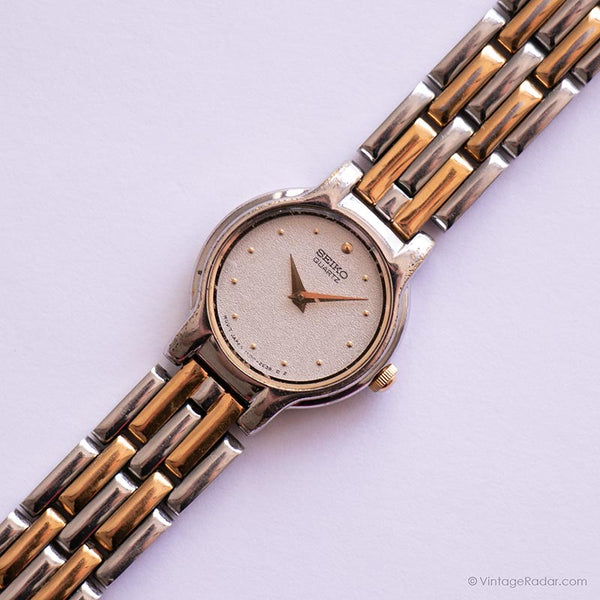 Jahrgang Seiko 1N00-0G69 R1 Uhr | Winziges graues Zifferblatt Uhr für Frauen