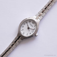 Vintage winzig Caravelle von Bulova Uhr | Damen ovales Zifferblatt lässig Uhr