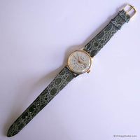 Vintage Envoy Swiss Mechanical Date Watch with Textured Green Strap - Vintage Radar