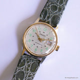 Vintage Envoy Swiss Mechanical Date Watch with Textured Green Strap - Vintage Radar