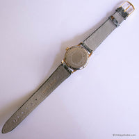 Vintage Envoy Swiss Mechanical Date Watch with Textured Green Strap - Vintage Radar