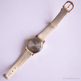 Orologio perla perlato vintage Timex | Data della cinghia bianca Guarda per le donne