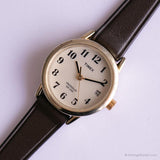 Tone doré décontractée vintage montre par Timex | Abordable montre pour femme