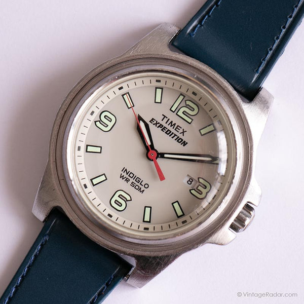 Tono d'argento vintage Timex Orologio di spedizione | Orologio in quarzo grande da 40 mm