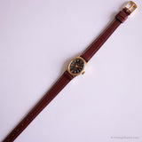 Dial negro vintage Timex reloj para mujeres | Pequeño reloj de pulsera ovalada