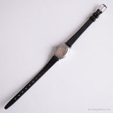 Ovale vintage Timex Orologio quarzo | Il quadrante in bianco e nero guarda per lei