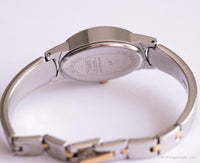 Bracelet de mode vintage montre par Timex | Cadran ovale élégant montre