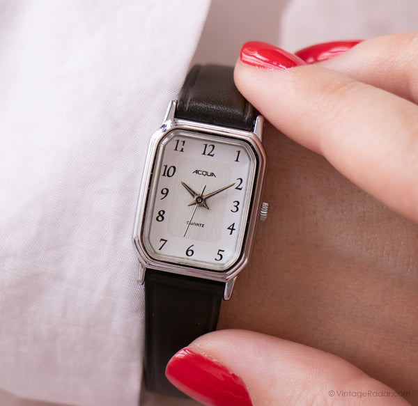 Acqua rectangulaire par Timex montre Pour les femmes | Sily-tone vintage montre