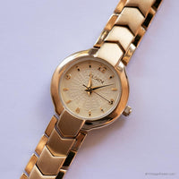 Vintage Gold-Tone Elgin Quartz Watch for Ladies with Champagne Dial