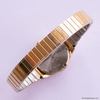 Vintage Gold-tone Pulsar Quartz Watch for Women | Classic Date Watch